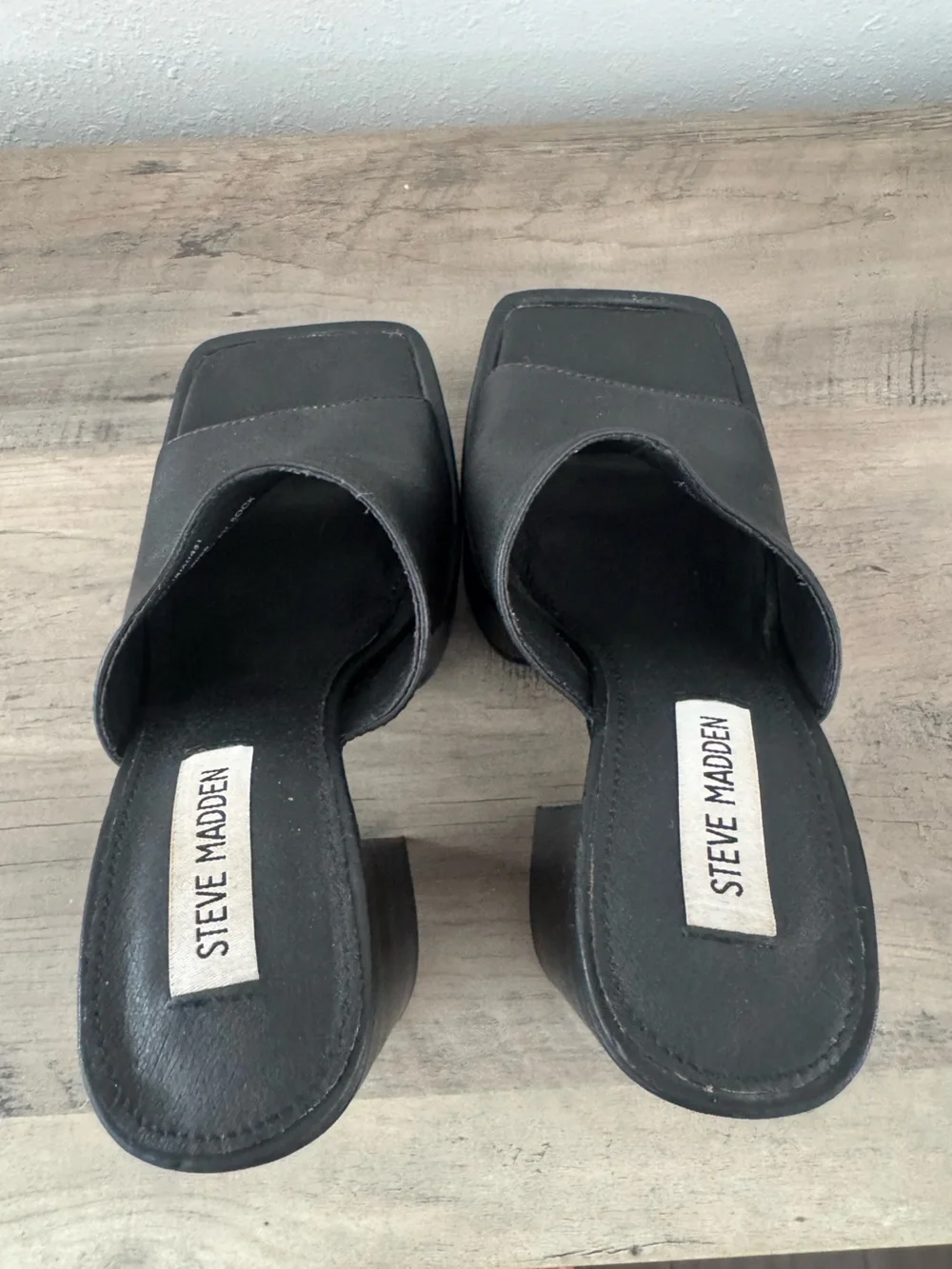 Steve Madden Trixie Black Leather Platforms